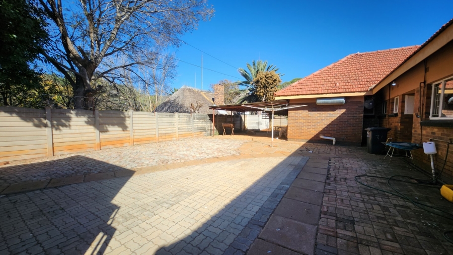 4 Bedroom Property for Sale in Stilfontein Ext 4 North West